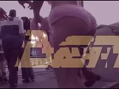 او یک مرد یک دیک در  ...