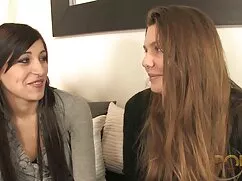 پیر مرد در مورد به پ ...